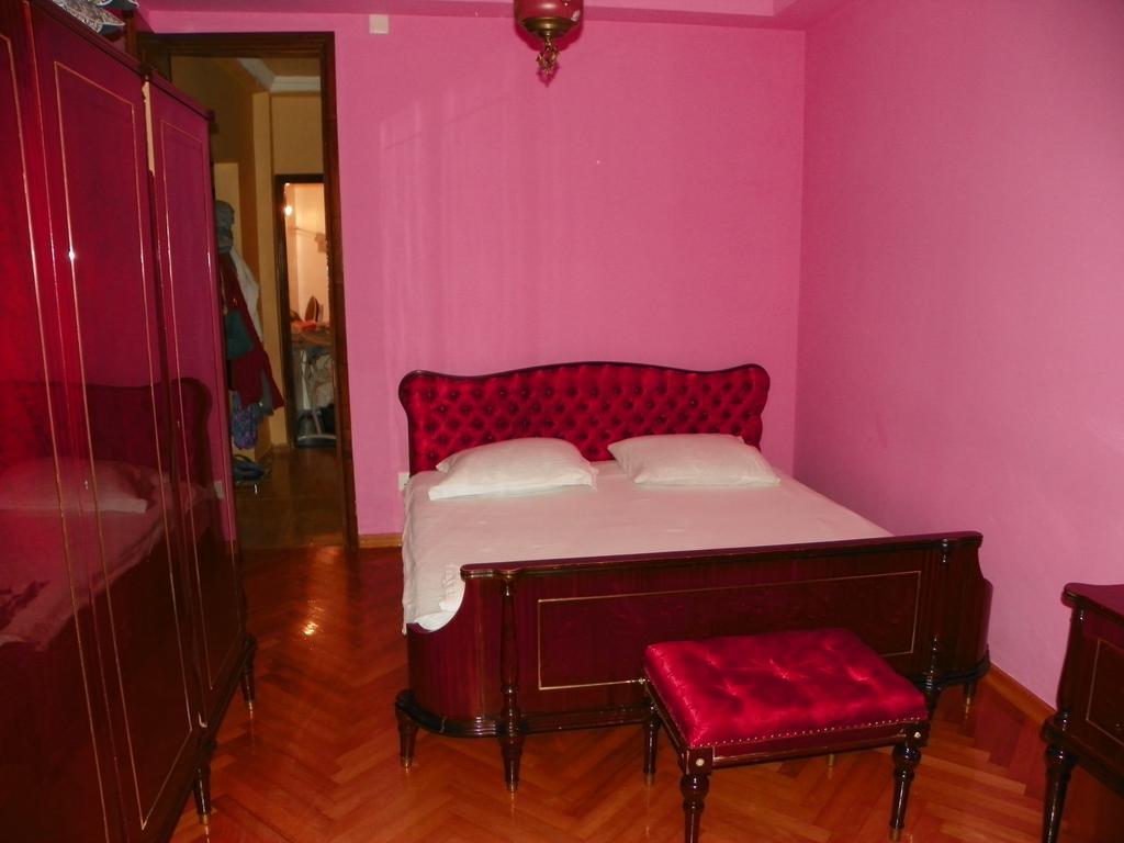 Apartment Rusudan Batum Oda fotoğraf