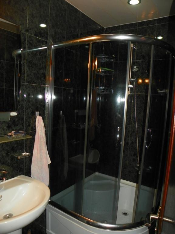 Apartment Rusudan Batum Oda fotoğraf